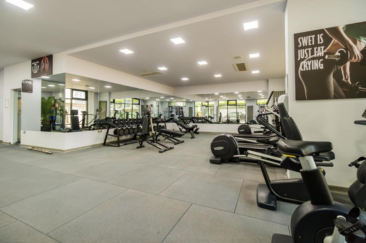 Summer Studio Spa N Pools Beach Resort Navodari Ngoại thất bức ảnh